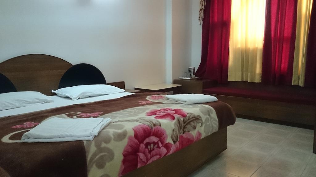 Hotel Maharaja Katra  Δωμάτιο φωτογραφία