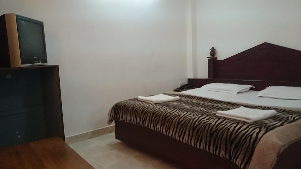 Hotel Maharaja Katra  Δωμάτιο φωτογραφία